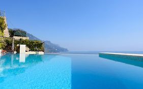 Pagliarulo Complex By Amalfivacation
